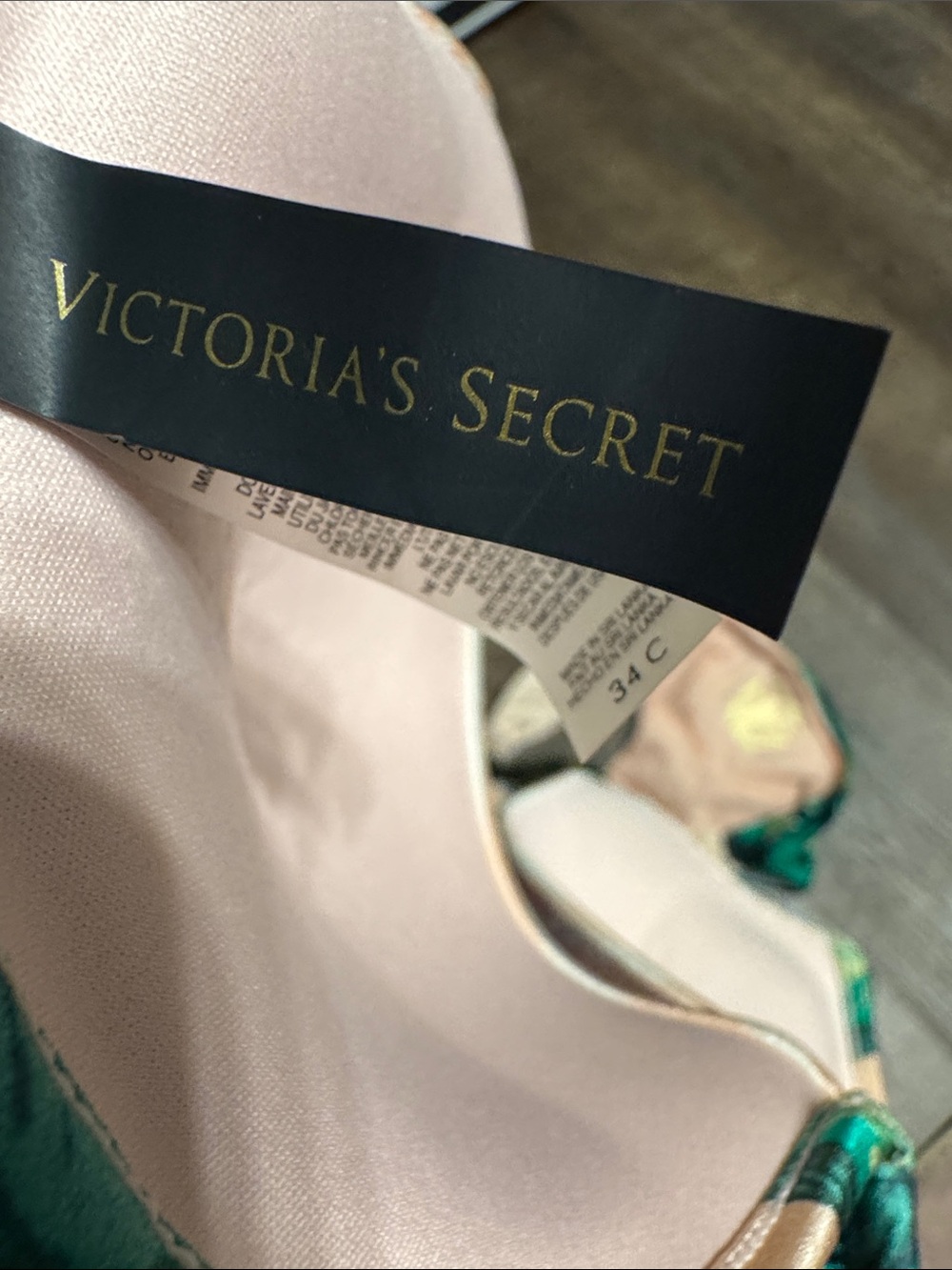 Victoria's Secret Bombshell Bikini Green Palm Leaf Print Bikini Set 34C/Med - Picture 11 of 11